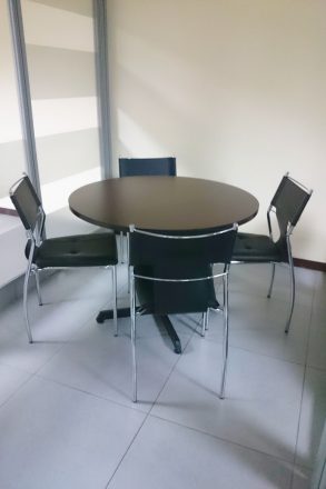 MESA DE REUNION